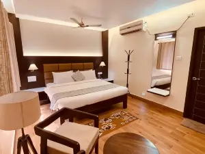 Le Shiv Executive Suite
