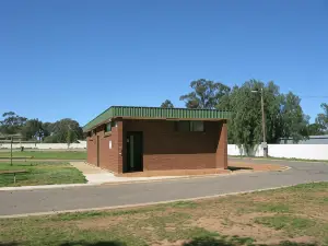 Temora Motel