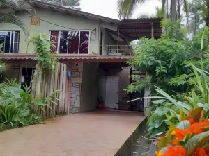 El Nido Cerro Azul