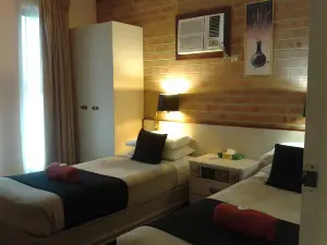 Elsinor Motor Lodge