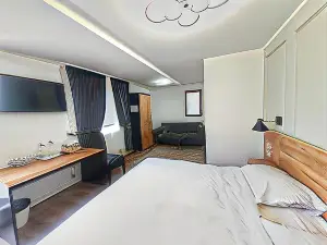 Vily Luxury Rooms