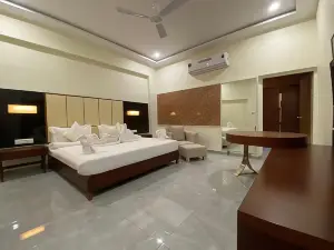 One Earth Santu Eco Resort