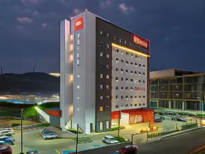 Ibis Queretaro