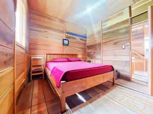 Sunset Homestay by Harry & Mimin
