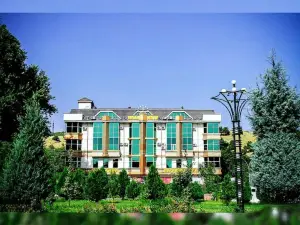Oriyo Dushanbe Hotel