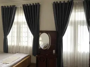 Khach san Ngoc Hoi 2