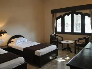 Hotel Marble Palace