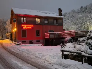 Auberge Restaurant la Roseraie