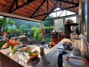 Vườn Nhà Ngoại Garden Homestay