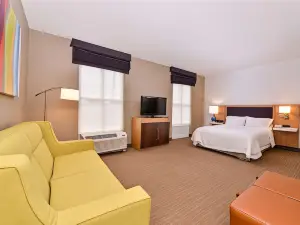 Hampton Inn & Suites Plymouth