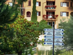 Hotel Villa Leri