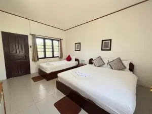 Sanhak Guesthouse 1