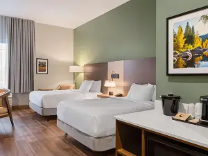 La Quinta Inn and Suites by Wyndham Lincoln