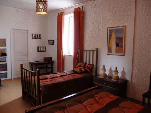 Guestroom Montigny-lès-Vaucouleurs, 1 pièce, 3 Personnes - FR-1-585-110