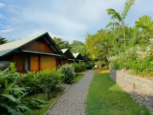 Kokopo Beach Bungalow Resort