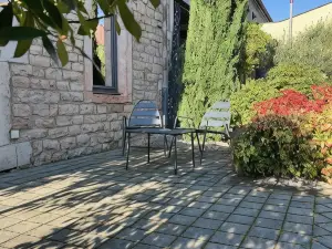 อัพพาร์ท โฮเทล ยูจีนี