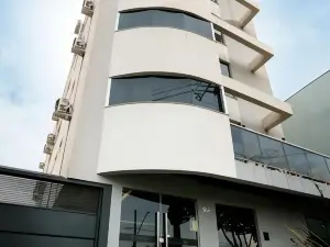 Aero Inn Hotel