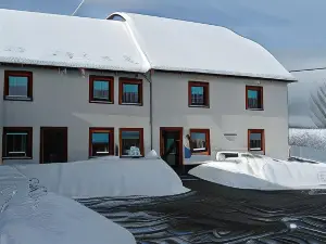 B&B Snow View Lodge
