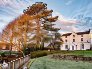 Art House B & B