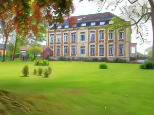 Château de Moulin le Comte