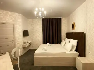 Flagman Hotel