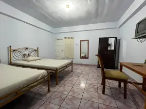 OYO 91757 Surya HotelNearTaman Anggrek Pkk Watansoppeng