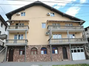 Guesthouse Prenociste Faraon