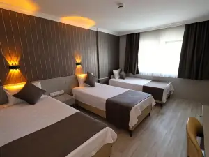 Artan Hotel