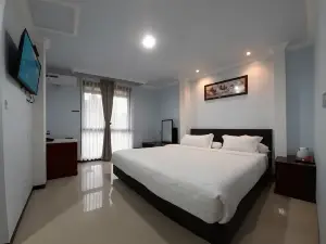 Hotel Butik Cafe & Resto Pesona Osing