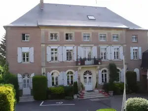 hotel le clos du montvinage