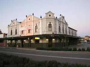 Peden's Hotel