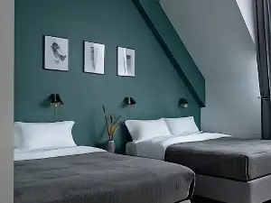 Mina Arbat Hotel