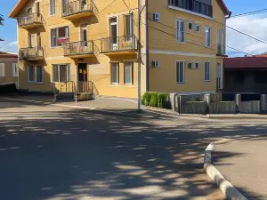 Telav Holl