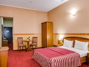 Park-City Hotel