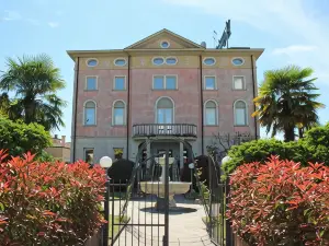 Park Hotel Villa Leon d'Oro