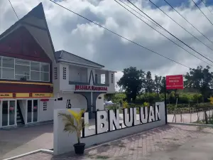 Hotel Wisma Mangurna