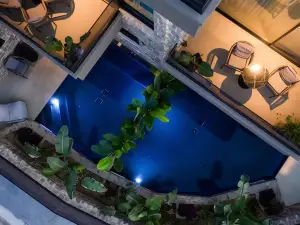 Opal Executive Suites