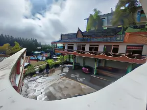 3 Berastagi Hotel