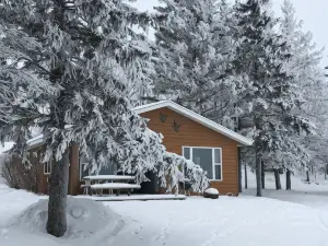 Dunrovin Resort