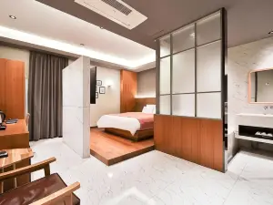 Ssome Hotel