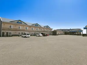 Days Inn by Wyndham High Level