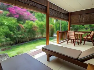 椰子岩飯店