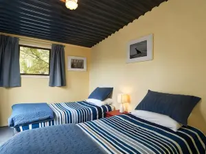 Sails Motel