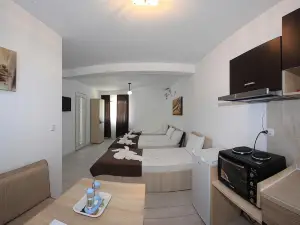 Panos