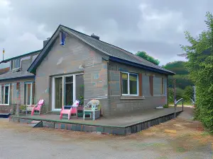 Lakeland Midsummer Lakehouse