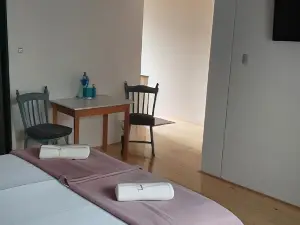 Eva House