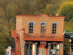 Coffee Street Inn