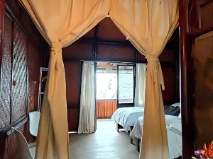 Kelimutu Paradiso Resort
