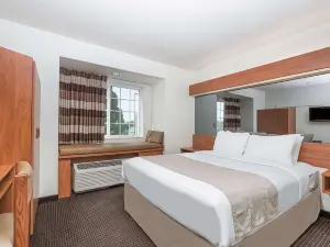 Microtel Inn & Suites by Wyndham Rice Lake