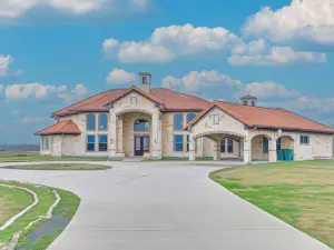 Grand Rosharon Estate on 10 Acres of Farmland